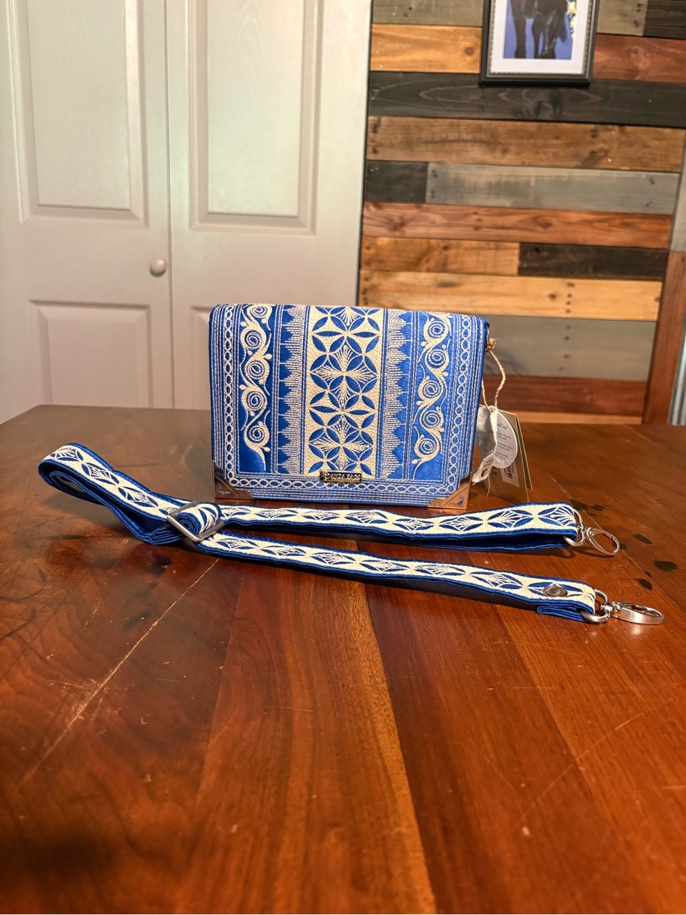 New with tags Banda Bags Amana Crossbody Purse